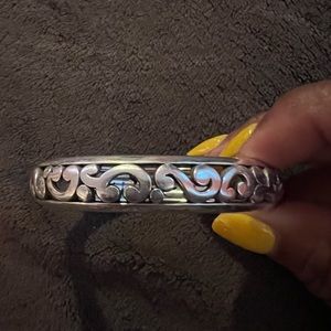 Contempo style bangle bracelet